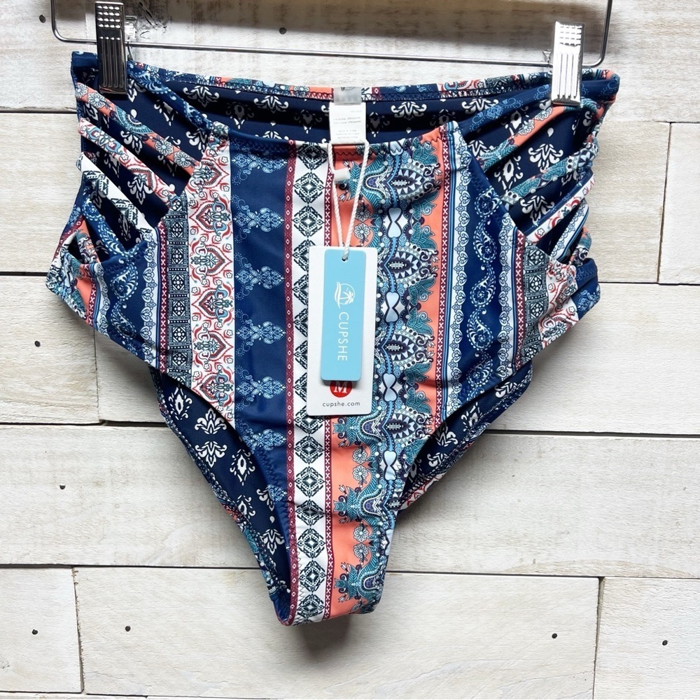 Cupshe Bikini‎ Set Womens Medium Blue Red Cross Front Top High Waist Bottom New - Picture 6 of 14